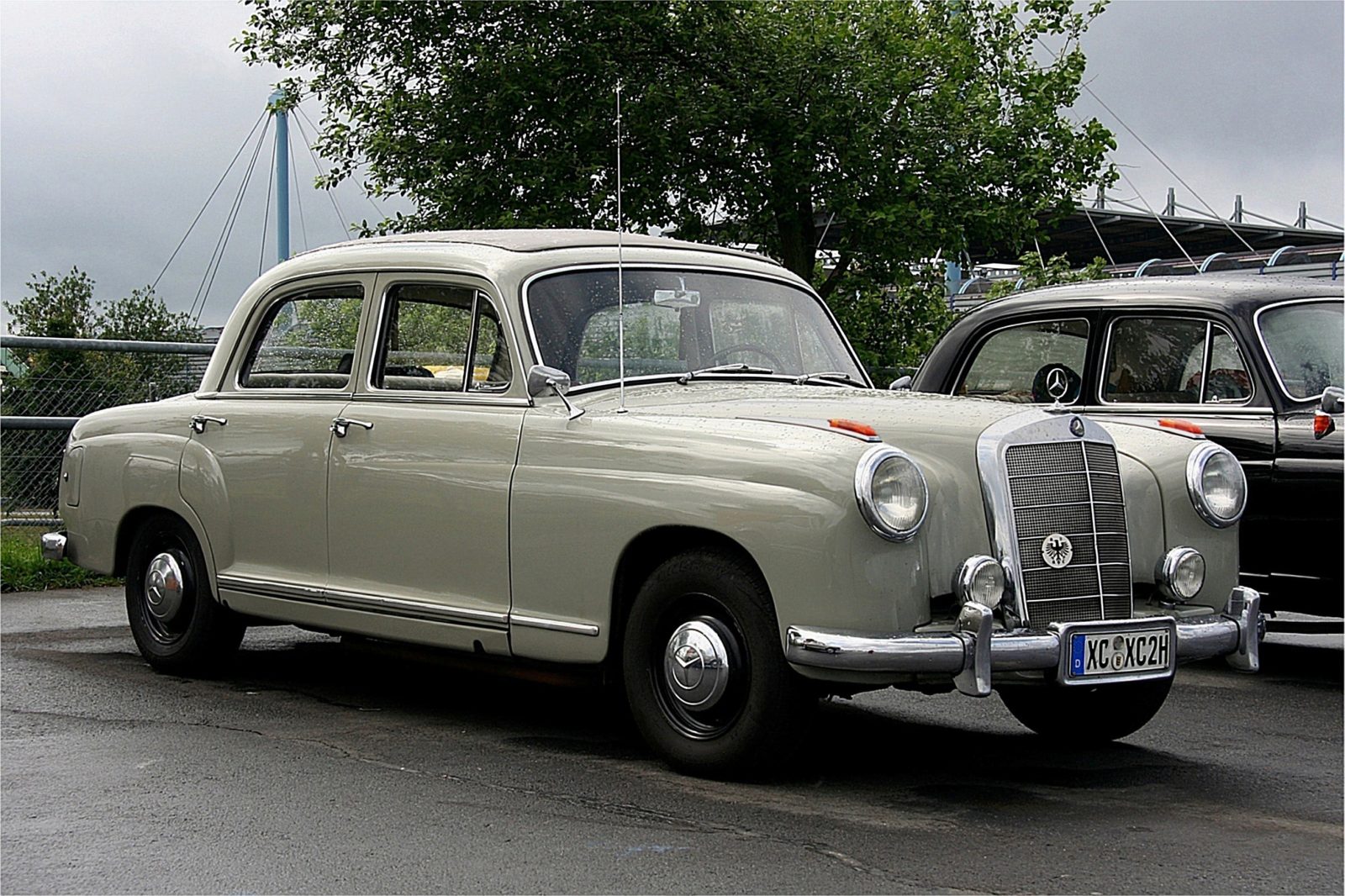 sve o Mercedes-Benz W128