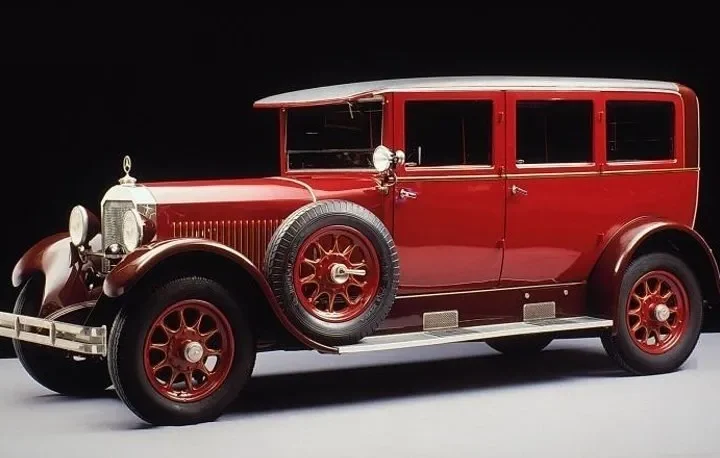 Mercedes-Benz W03: Pionir Luksuznih Automobila