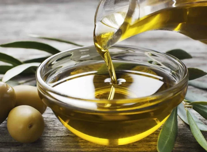 Kako Čuvati Maslinovo Ulje – Vodič za Pravilno Skladištenje i Dugotrajnu Kvalitetu