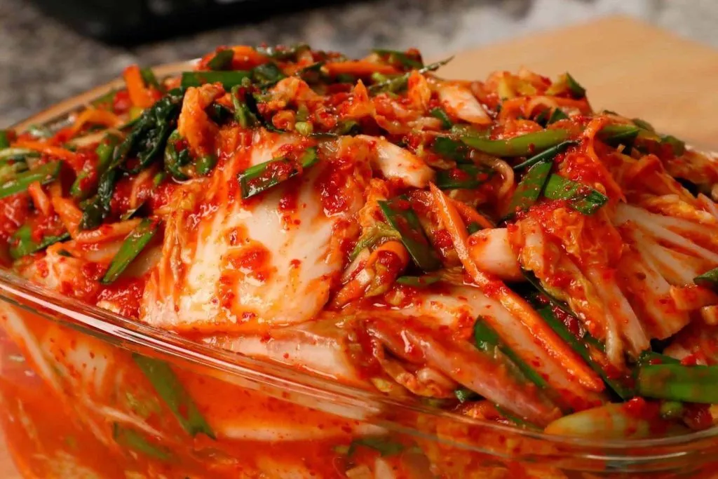 Vodič: Kako Napraviti Veganski Kimchi kod Kuće – Recept, Fermentacija i Savjeti
