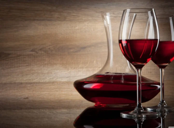 Kako Napraviti Vino Kod Kuće: Detaljan Vodič za Domaću Vinsku Kapljicu