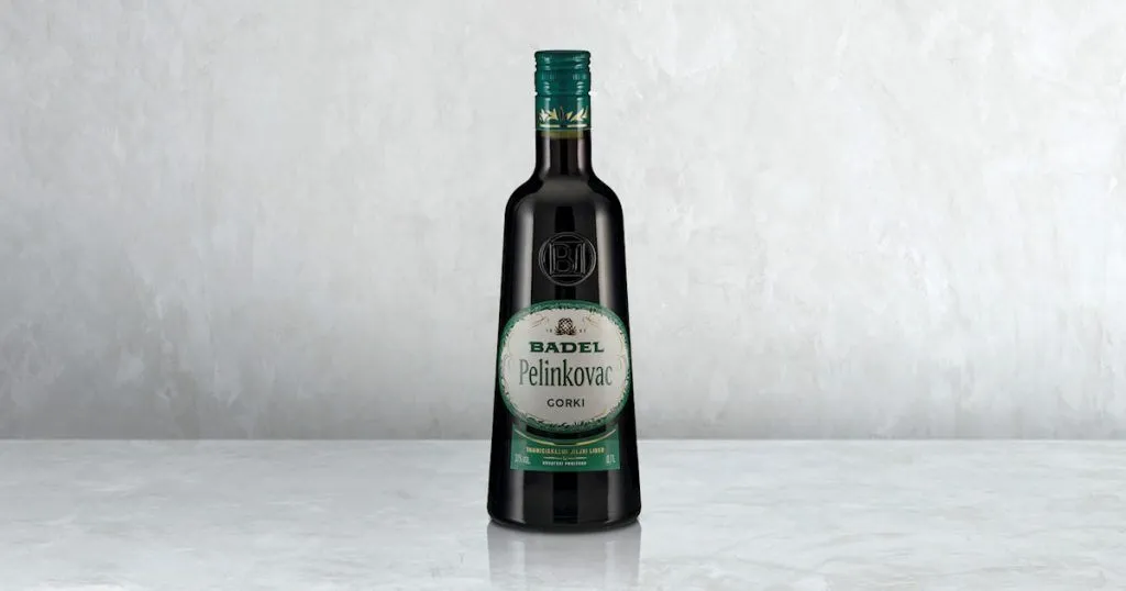 Pelinkovac: Sve o Hrvatskom Biljnome Likeru
