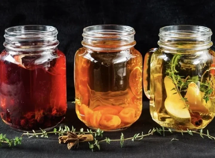 Kako Praviti Likere Kod Kuće: Sve Što Trebate Znati o Domaćim Likerima