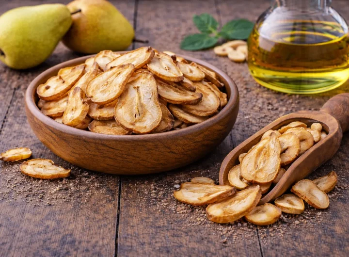 Sušene Kruške – Prirodno Sušeno Voće Blagog i Slatkog Okusa